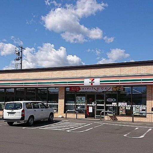セブンイレブン駒場町店